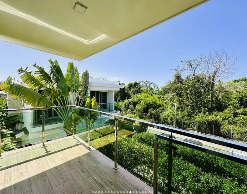 Screenshot from 2025-11-02 13-31-43