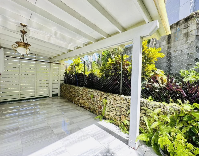 Screenshot from 2025-11-02 13-31-51